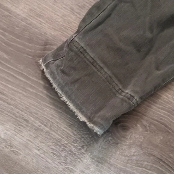 J. Jill Gray Authentic For Cropped Raw Hem Pants Size 8 Petite - Picture 5 of 10